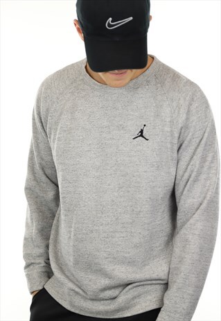 VINTAGE NIKE AIR JORDAN SMALL LOGO SWEATSHIRT JUMPER