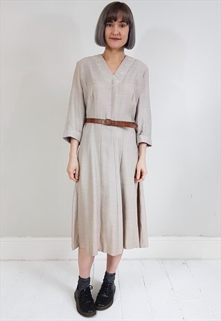 VINTAGE 70'S DEADSTOCK SANDY BEIGE DRESS