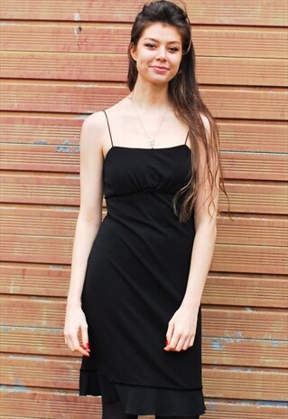 VINTAGE 90S BLACK SPAGHETTI STRAP DRESS