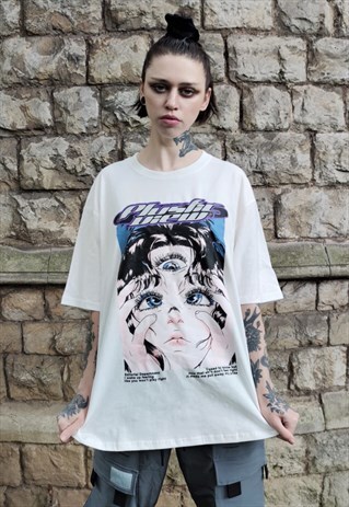 girl in baggy t shirt