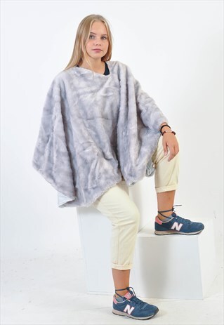 VINTAGE FAUX FUR PONCHO COAT