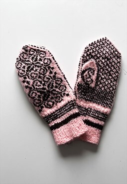 Recycled Threads Knit Warm Mittens 