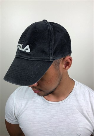 VINTAGE BLACK FILA CAP