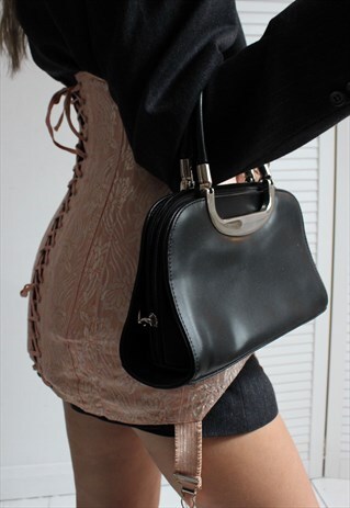 VINTAGE 90S FAUX LEATHER BLACK MINI HANDBAG