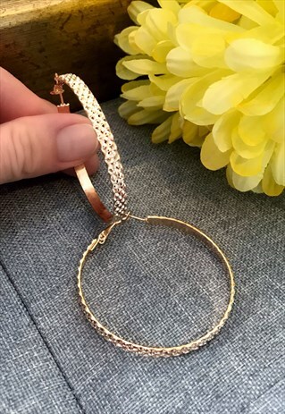 GOLD COLOURED HOOP EARRINGS