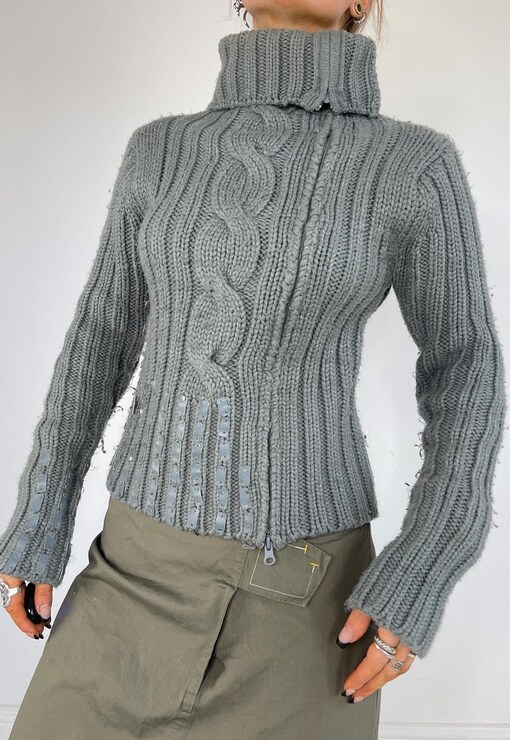 garment image