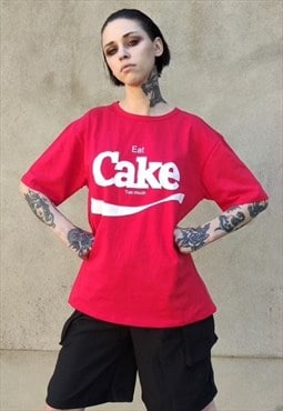 Cake slogan t-shirt retro letter print tee in red