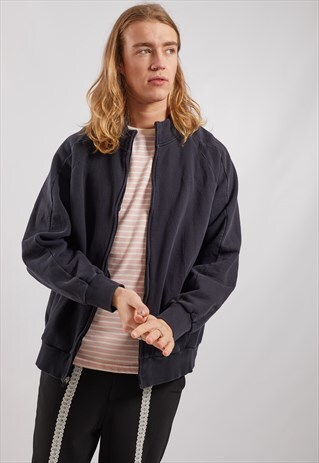 VINTAGE FILA ZIP-UP SWEATSHIRT