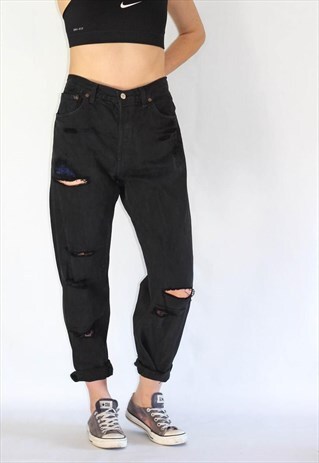 80'S DESTROYED GUY FIT 501 LEVI'S JEANS