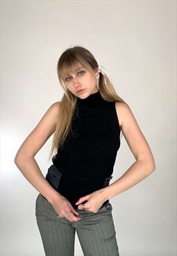 Vintage 2000s Knit Cargo Style Vest With Pockets