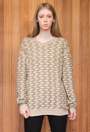 VINTAGE 1980S BEIGE PATTERNED JUMPER