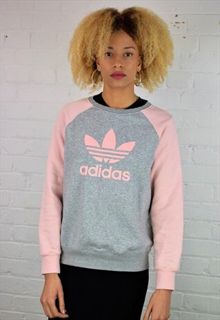 VINTAGE 90'S ADIDAS SWEATSHIRT