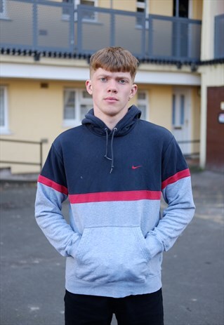 90S VINTAGE NIKE JUMPER