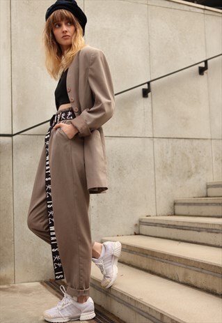 VINTAGE 90'S BEIGE SUIT CO-ORD