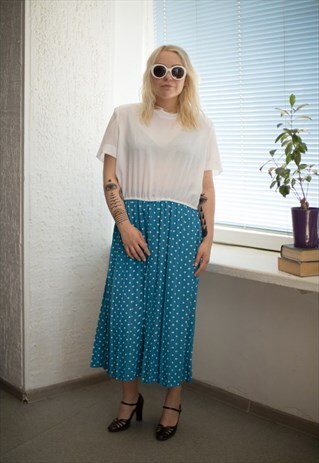VINTAGE 70'S WHITE/BRIGHT BLUE POLKA DOT BUTTON DRESS