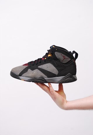 VINTAGE NIKE AIR JORDAN HIGH-TOP TRAINERS