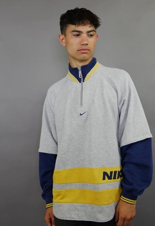 90'S GREY & YELLOW NIKE SPELL OUT 1/4 ZIP SWEATSHIRT