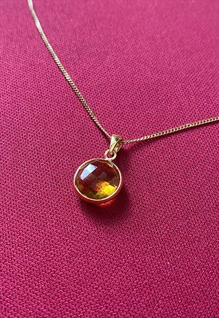 NATURAL CITRINE ROUND GOLD PENDANT ON CURB CHAIN, YELLOW