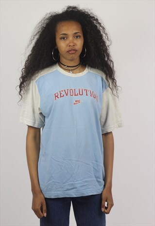 VINTAGE NIKE TOP