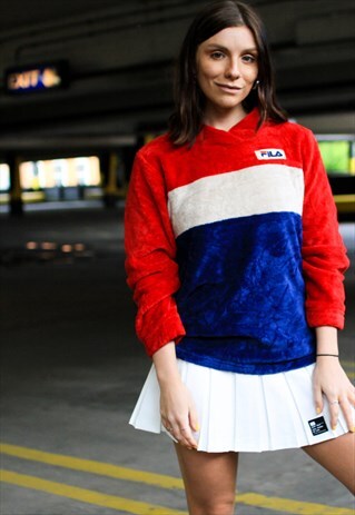 VINTAGE 90S FILA FLEECE SWEATSHIRT