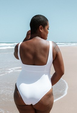 Square neck swimsuit white