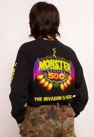 LONG SLEEVED LOGO TOP
