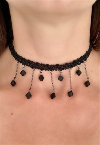 BEADED CHOKER