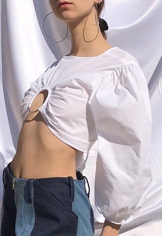 CIRCLE BACK TOP IN WHITE