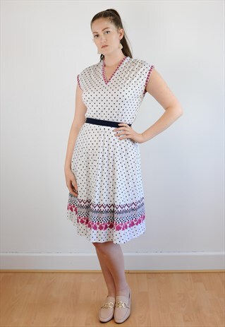 WOMENS VINTAGE 60S 70S DRESS WHITE FLORAL SEMI PLEATED