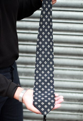 LUXURIOUS GIORGIO ARMANI PURE SILK TIE