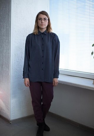 VINTAGE 90'S GREY/BLACK STRIPED SHIRT