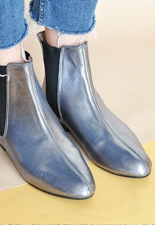 90S FUTURISTIC ANKLE BOOTS