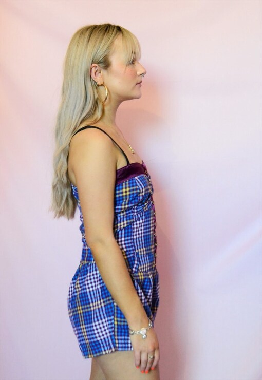 garment image