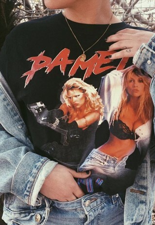 PAMELA ANDERSON VINTAGE STYLE GRAPHIC TEE