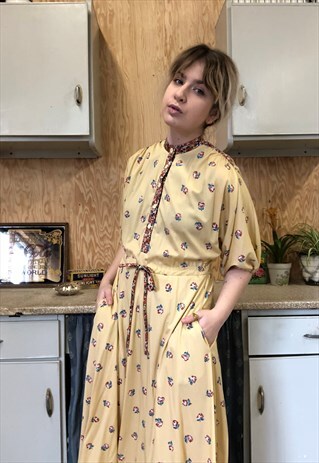 VINTAGE 70S BOHEMIAN FLOWER PRINT MIDI DRESS