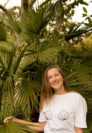 HAND EMBROIDERED SHELL T-SHIRT