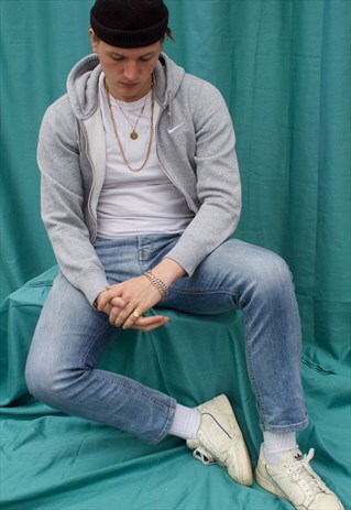 VINTAGE NIKE HOODIE