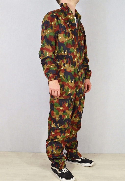 garment image