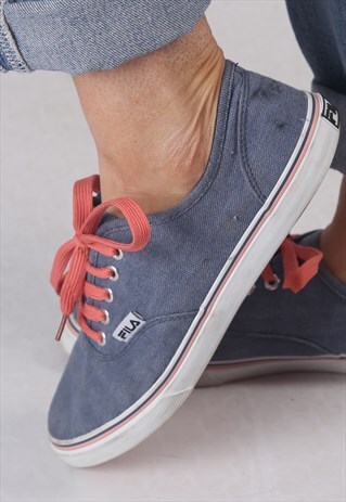 FILA TRAINERS UK 6.5 , US 8 (EACO)