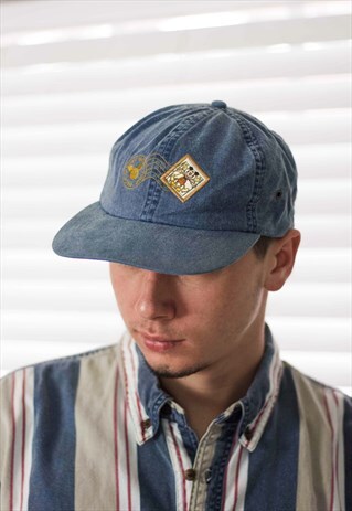 VINTAGE WALT DISNEY WORLD TOUR CAP LOGO 90S X 2.9