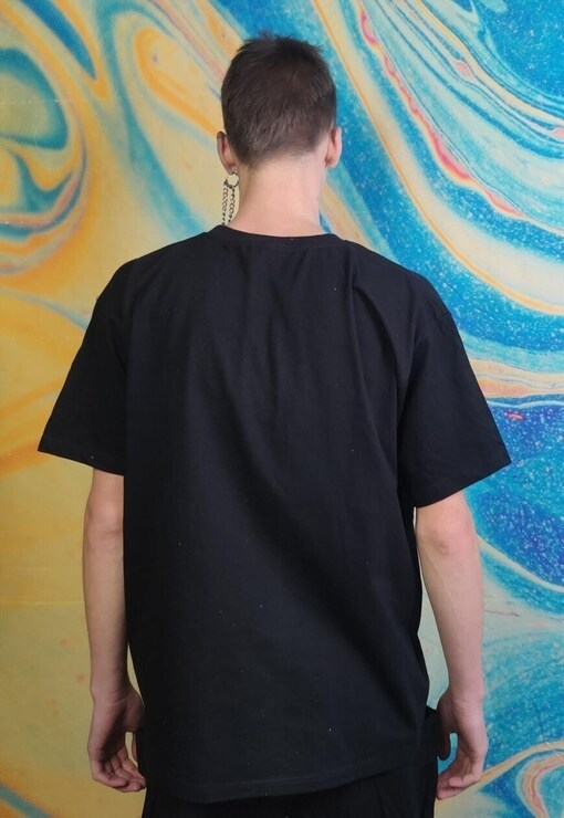 garment image