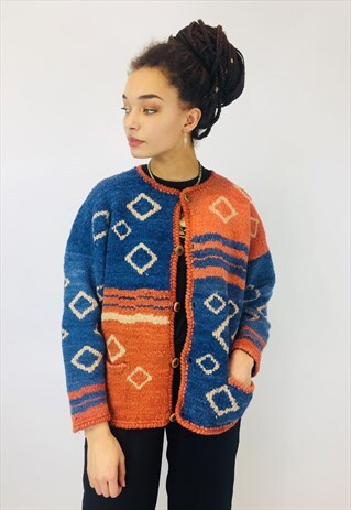 GORGEOUS FLORAL BOHO KNITTED CARDIGAN