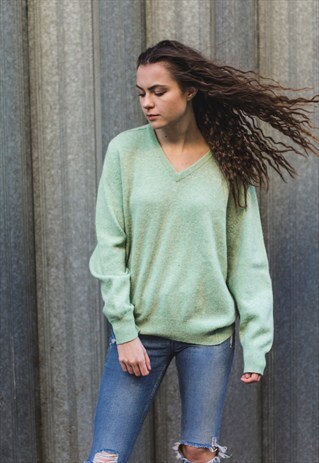 V-NECK TURQUOISE WOOL JUMPER