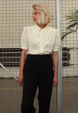 VINTAGE 80' UNIQUE ELEGANT CREAM SHIRT WITH BEAUTIFUL COLLAR