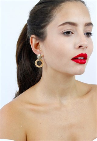 YELLOW BEIGE MARBLE ACRYLIC HOOP EARRINGS