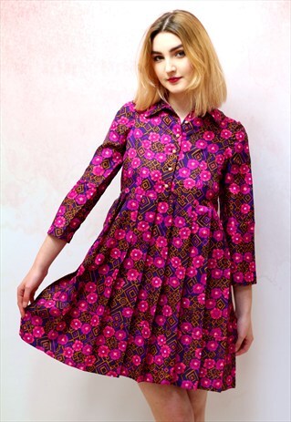 1960S VINTAGE PURPLE FLORAL LONG SLEEVE SHIFT MINI DRESS