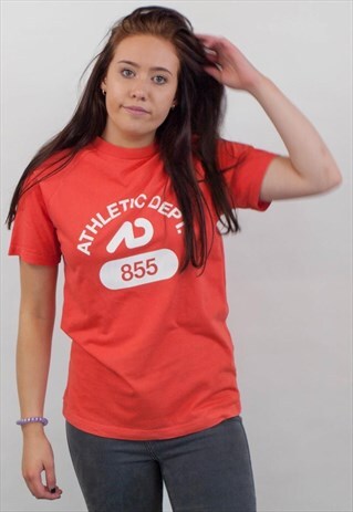 VINTAGE NIKE T-SHIRT