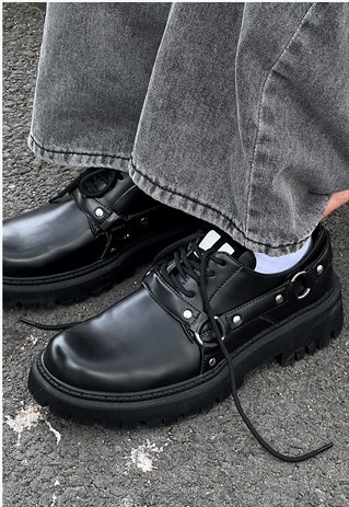 Utility brogues edgy high fashion grunge cargo buckle shoes