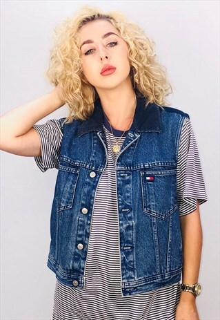 VINTAGE 90S TOMMY HILFIGER SLEEVELESS DENIM JACKET