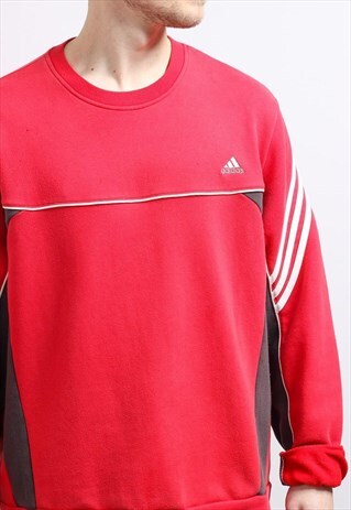 VINTAGE ADIDAS SWEATSHIRT